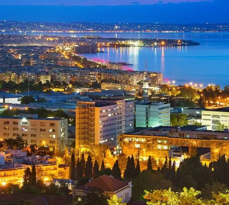 راهنمای جامع هزینه زندگی در آتن و تسالونیکی در سال 2025