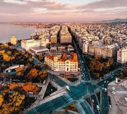 راهنمای جامع هزینه زندگی در آتن و تسالونیکی در سال 2025
